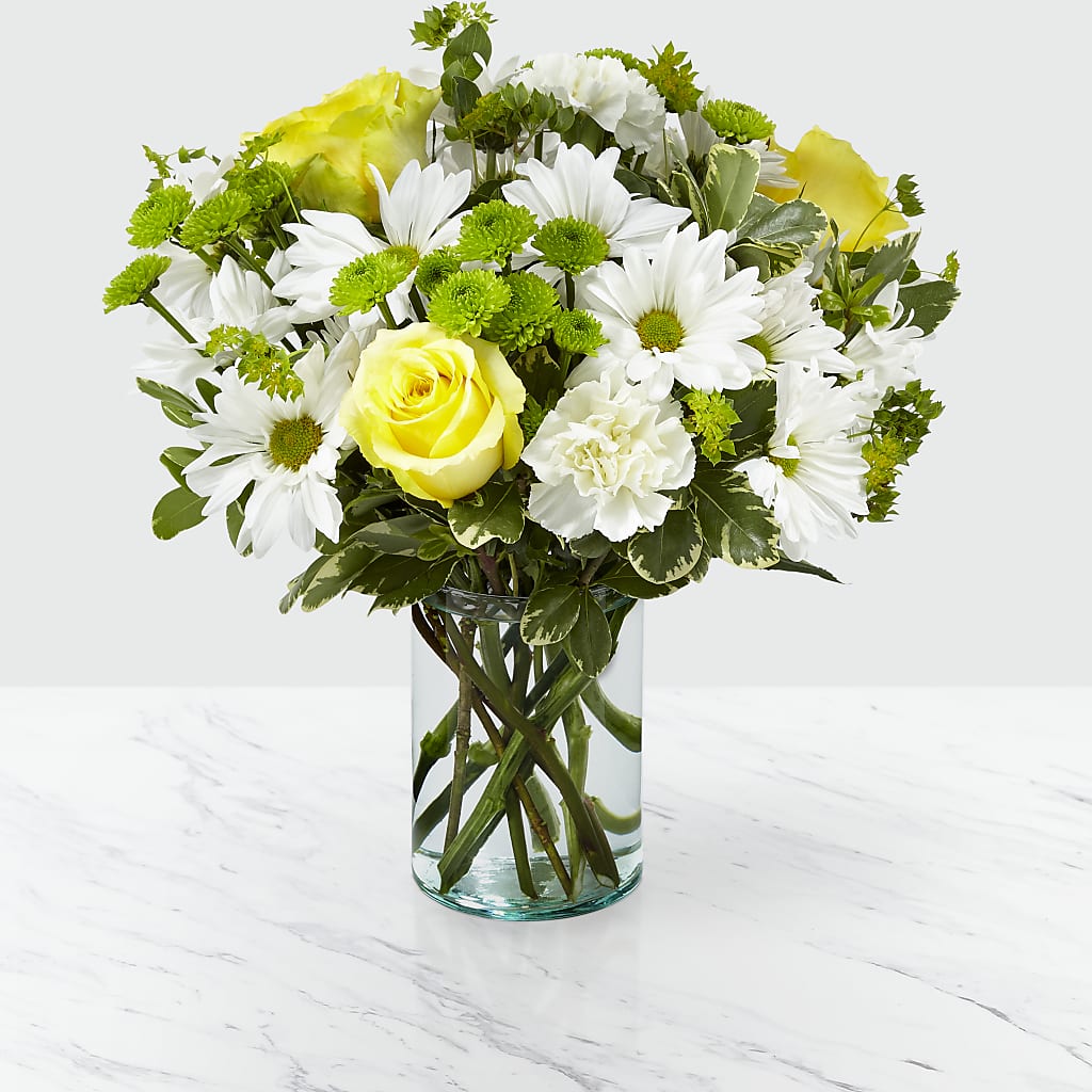 Happy Day Bouquet – Ecuadorian Central Flower, Minneapolis MN