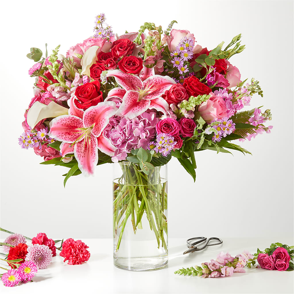 Swooning Over You - A Luxury Florist Original – Ecuadorian Central Flower, Minneapolis MN