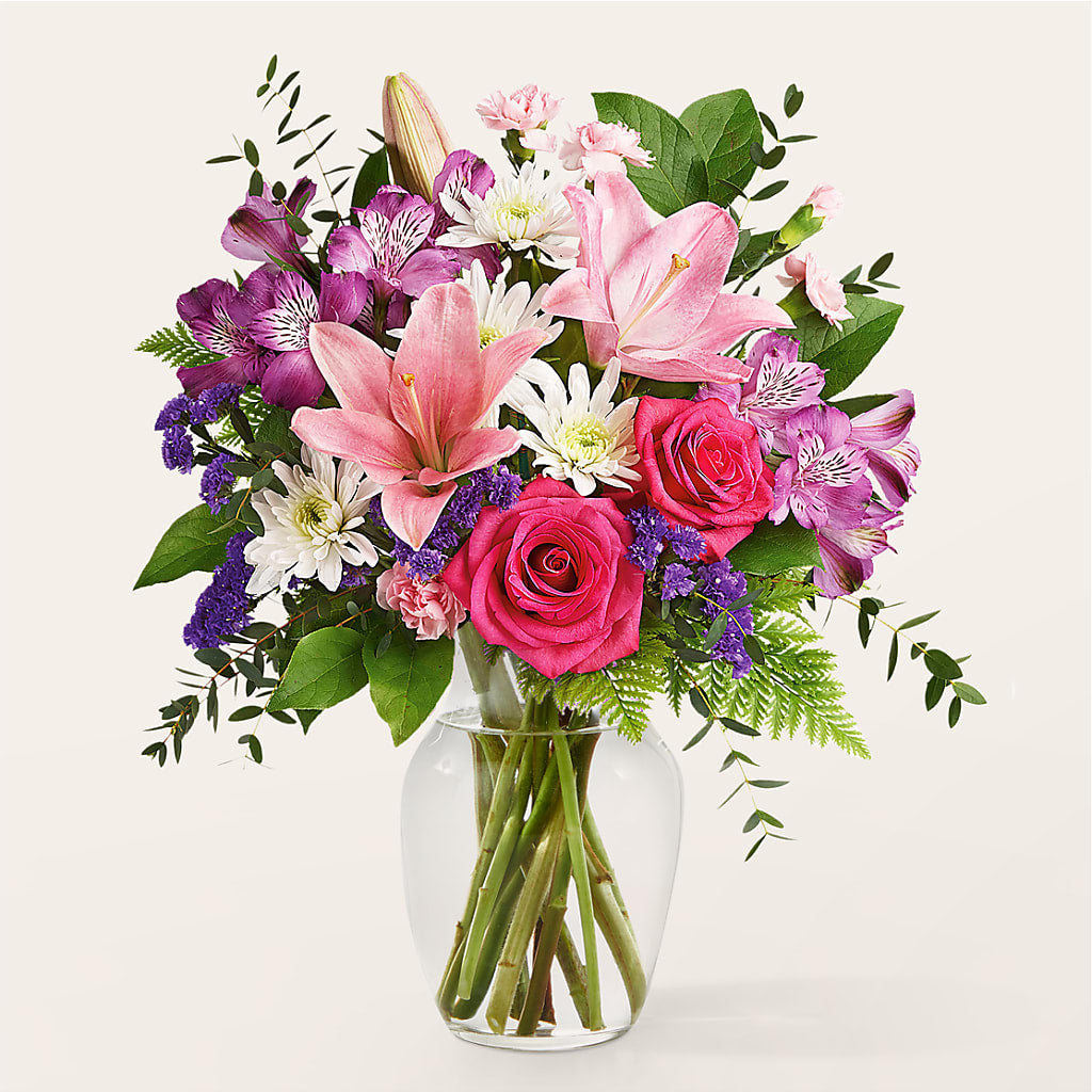 Lace & Pearls Bouquet – Ecuadorian Central Flower, Minneapolis MN