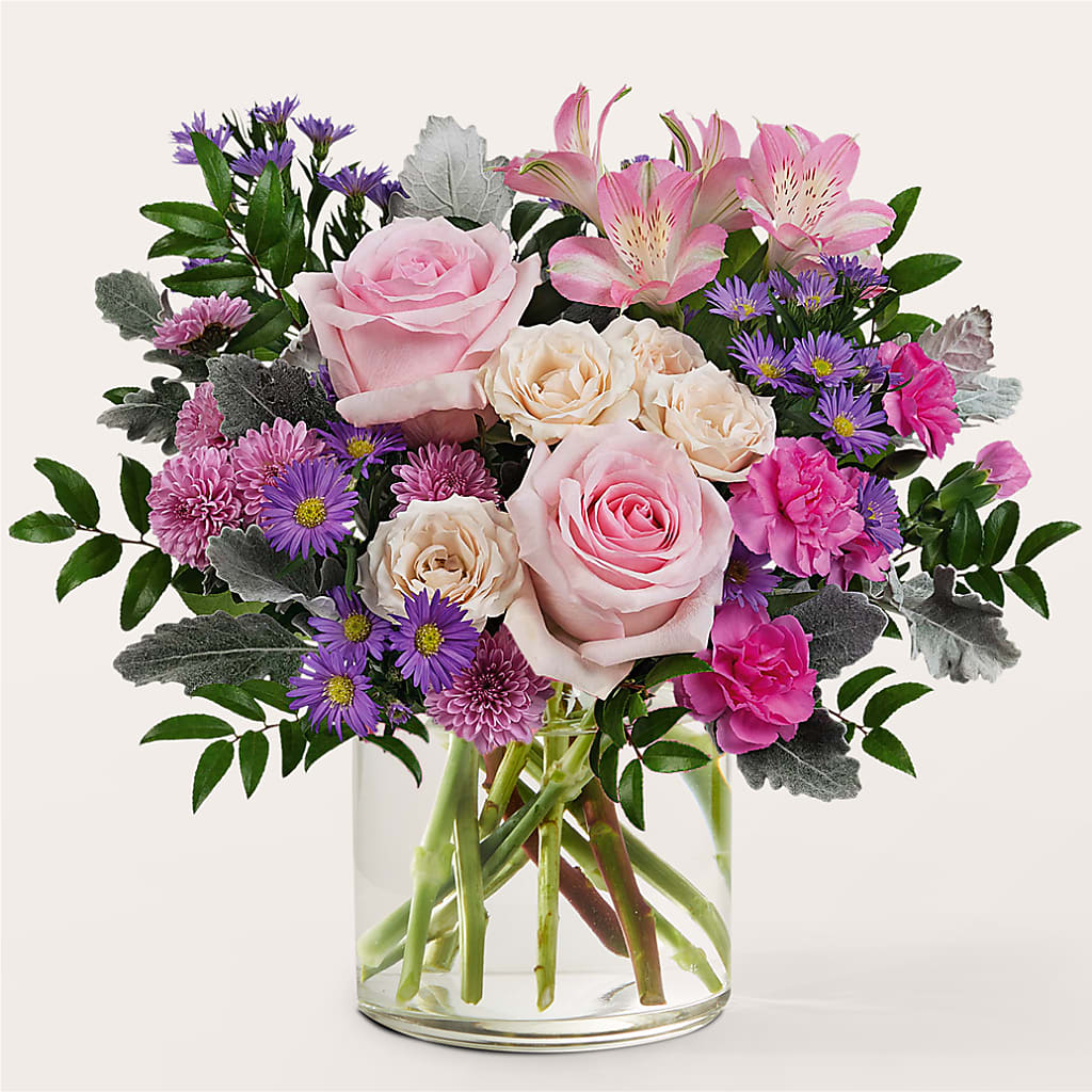 Light as a Feather Bouquet – Ecuadorian Central Flower, Minneapolis MN