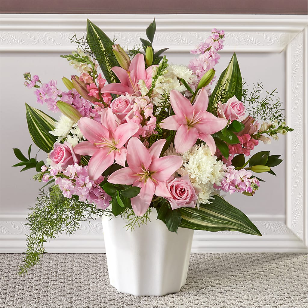 Simply Serene Floor Basket – Ecuadorian Central Flower, Minneapolis MN