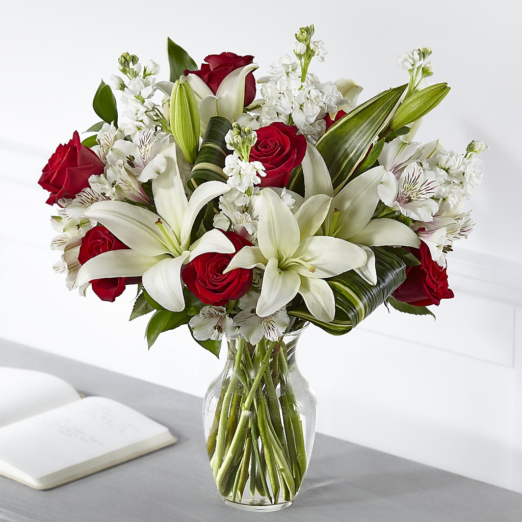 Loving Respect Bouquet – Ecuadorian Central Flower, Minneapolis MN