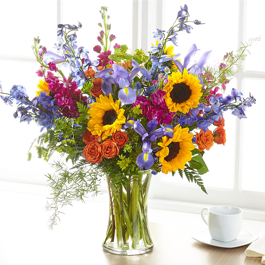 Rays of Life Bouquet – Ecuadorian Central Flower, Minneapolis MN