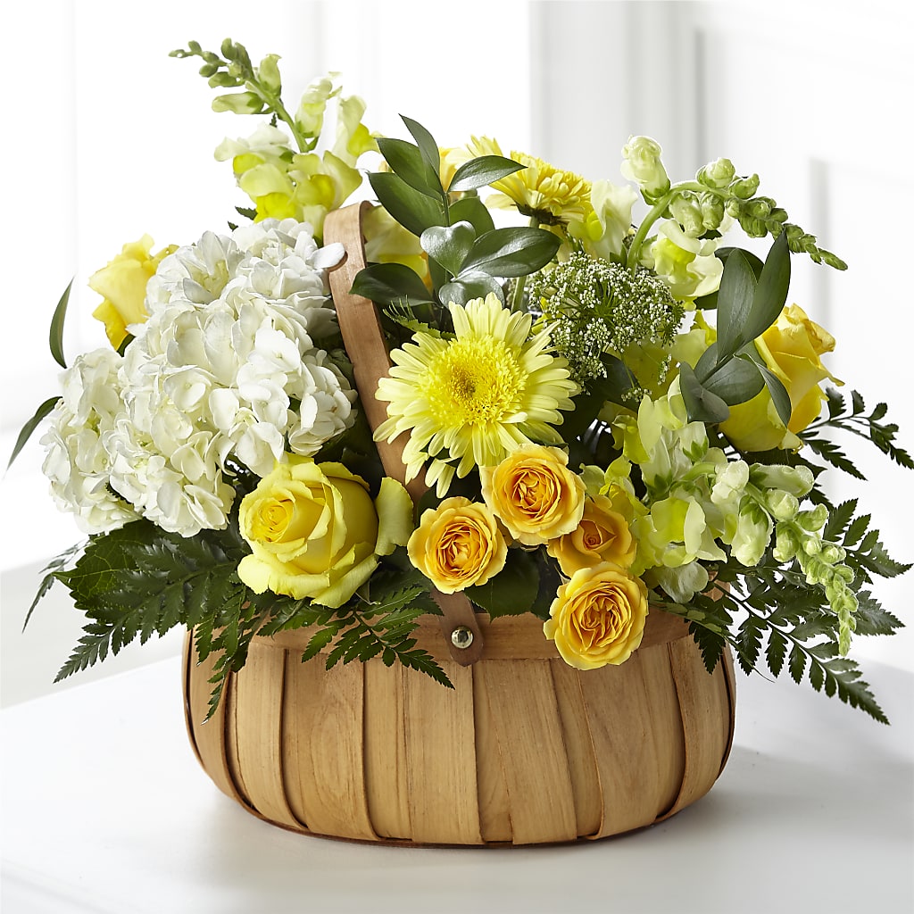 Rustic Remembrance Basket – Ecuadorian Central Flower, Minneapolis MN