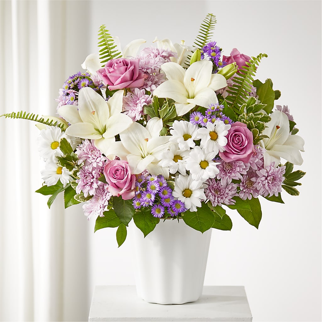Warmest Thoughts Tabletop Basket – Ecuadorian Central Flower, Minneapolis MN
