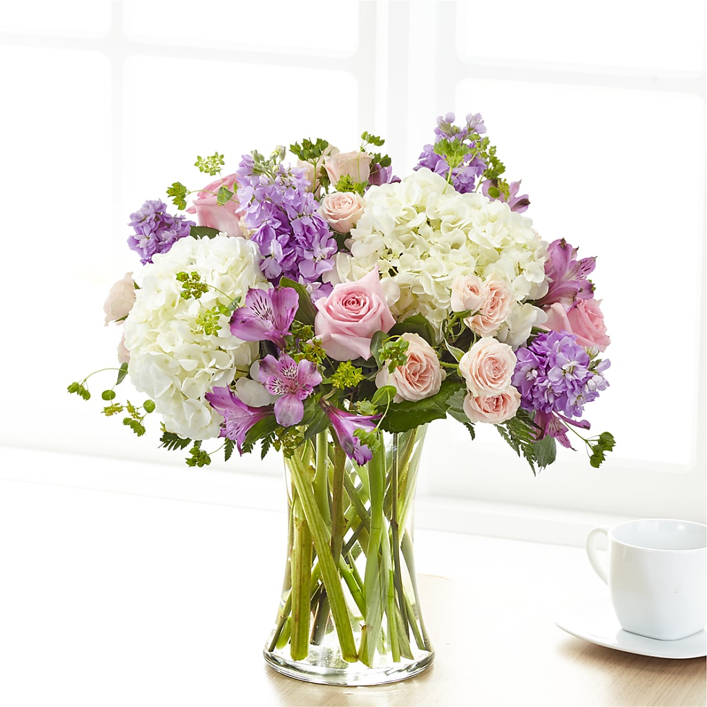 Shared Sentiment Bouquet – Ecuadorian Central Flower, Minneapolis MN