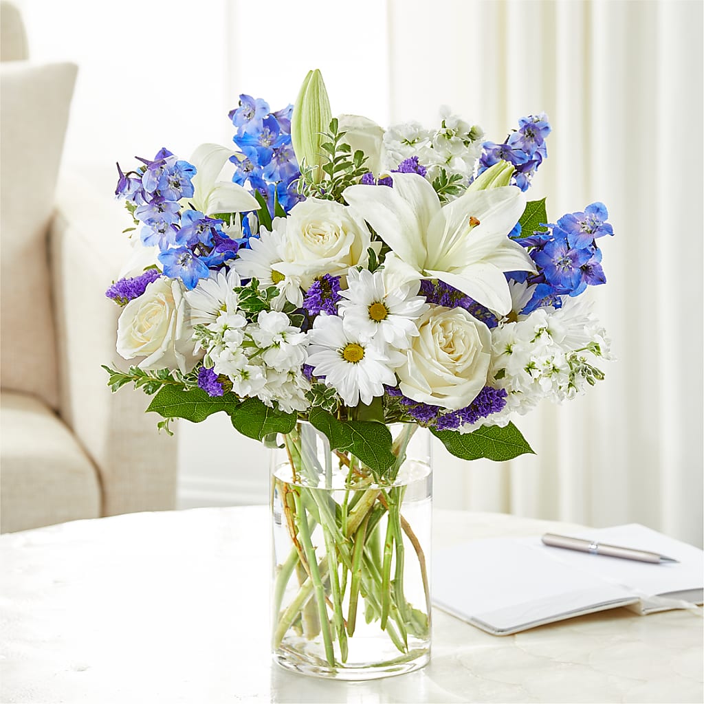 Soothing Scents Bouquet – Ecuadorian Central Flower, Minneapolis MN