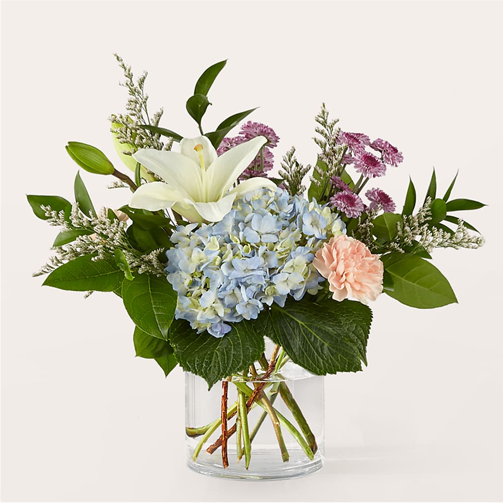 Slow Mornings Bouquet – Ecuadorian Central Flower, Minneapolis MN