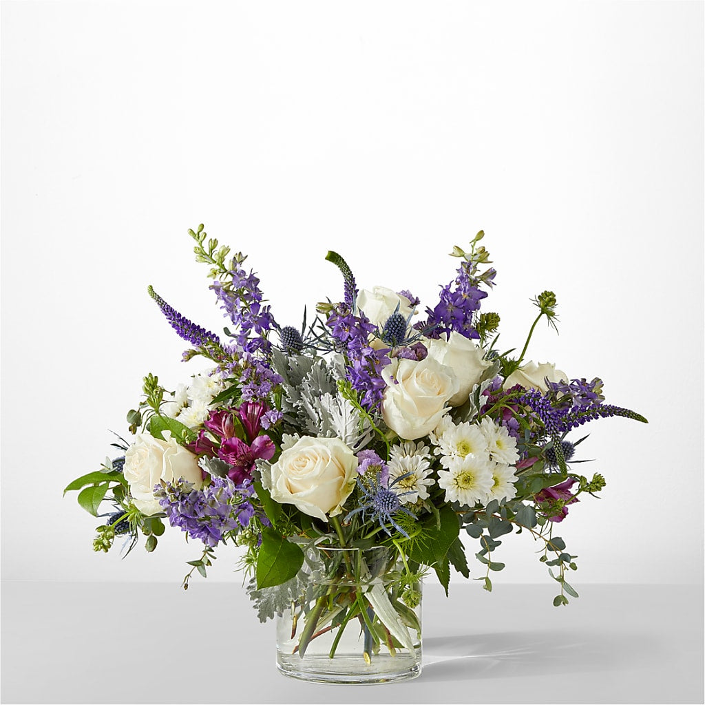 Shooting Star Bouquet – Ecuadorian Central Flower, Minneapolis MN