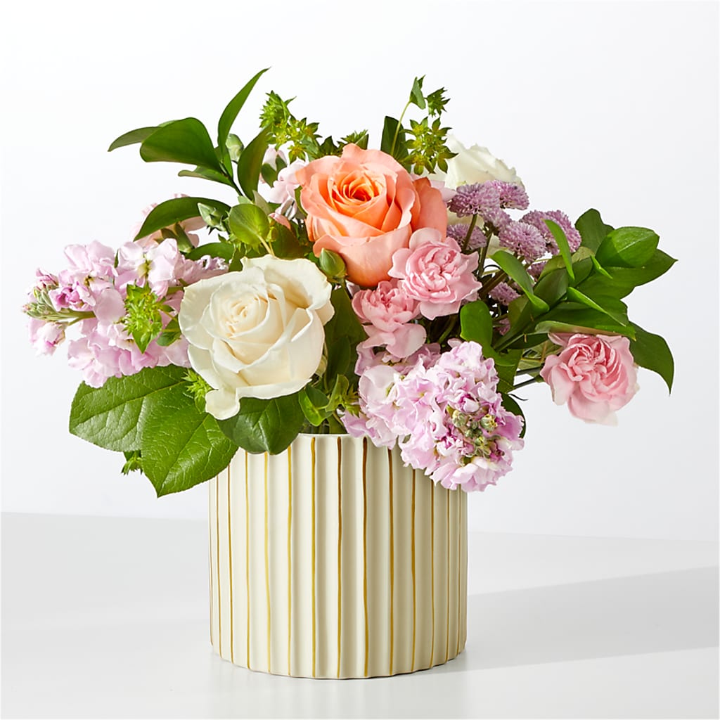 French Market Bouquet with Ivory Vase – Ecuadorian Central Flower, Minneapolis MN