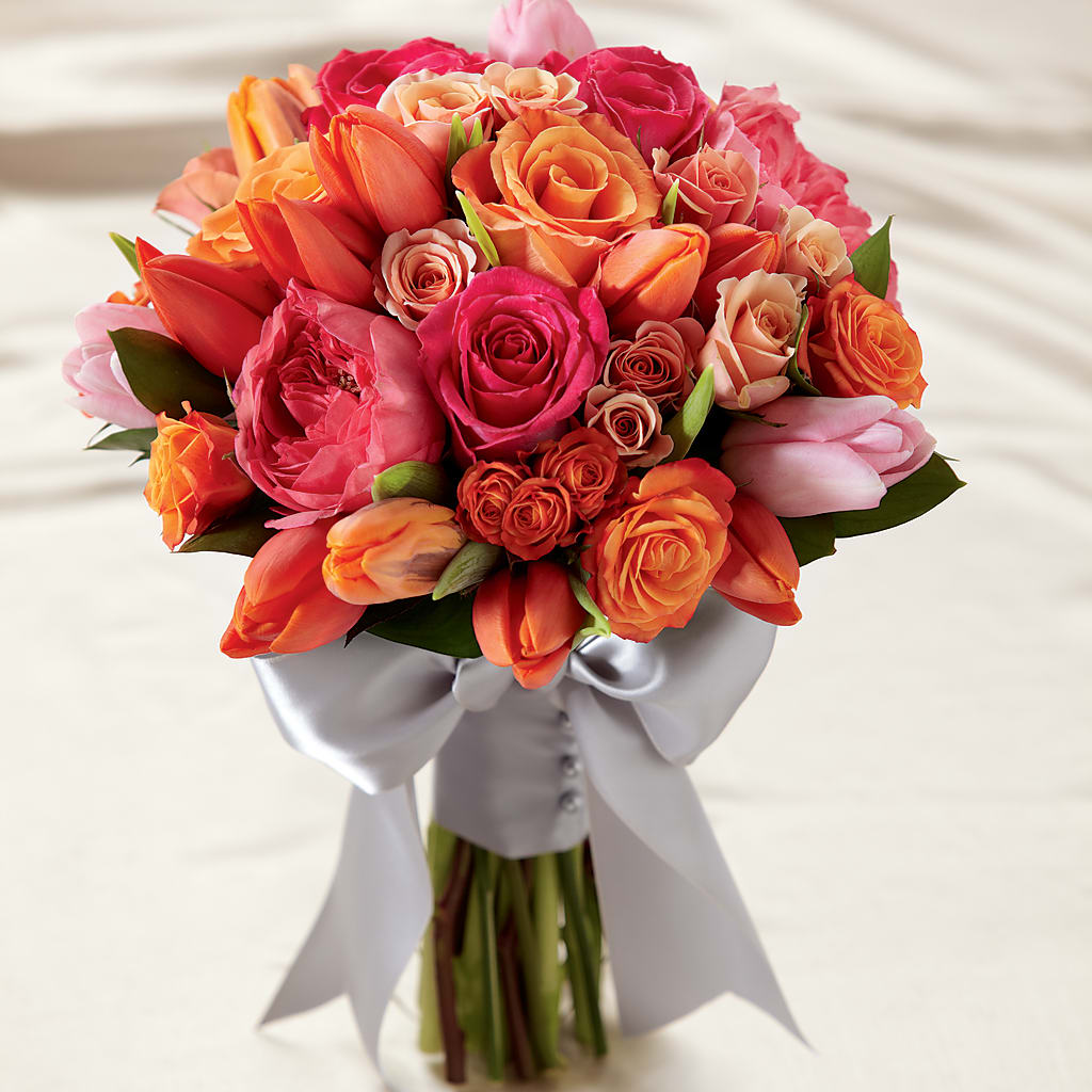 Sunset Dream Bouquet – Ecuadorian Central Flower, Minneapolis MN