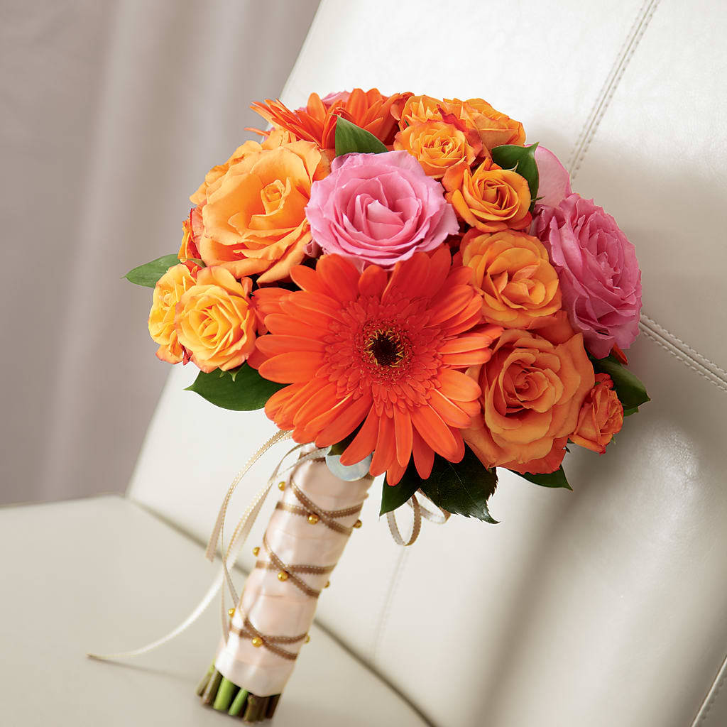 Lifetime of Love Bouquet – Ecuadorian Central Flower, Minneapolis MN