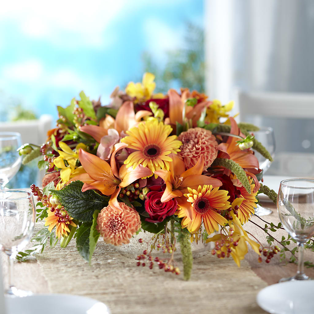 One and Only Centerpiece – Ecuadorian Central Flower, Minneapolis MN