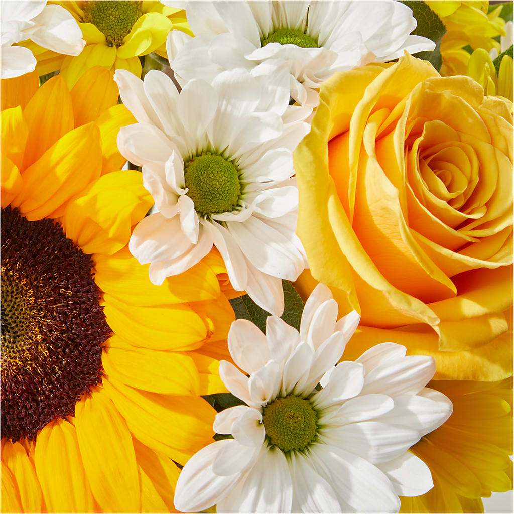Be Happy Bouquet –  Ecuadorian Central Flower, Minneapolis MN