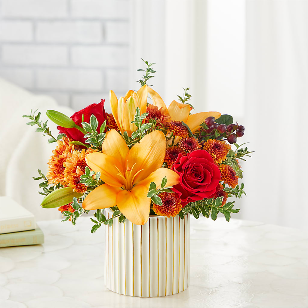 Scarlet Skies Bouquet –  Ecuadorian Central Flower, Minneapolis MN