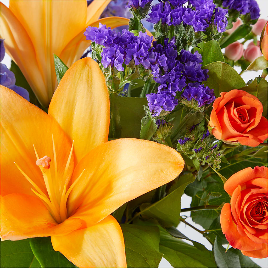 Radiant Citrus Bouquet –  Ecuadorian Central Flower, Minneapolis MN