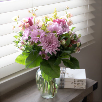 Pastel Tradition - A Florist Original –  Ecuadorian Central Flower, Minneapolis MN