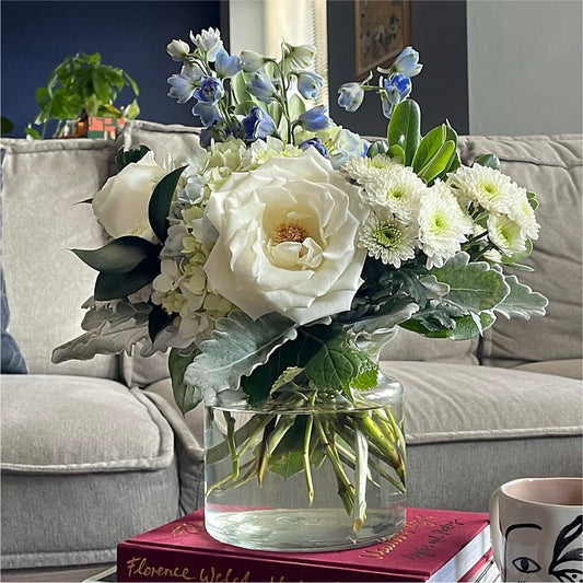 Clear Skies Bouquet –  Ecuadorian Central Flower, Minneapolis MN