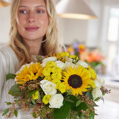 Luminous Morning Bouquet –  Ecuadorian Central Flower, Minneapolis MN