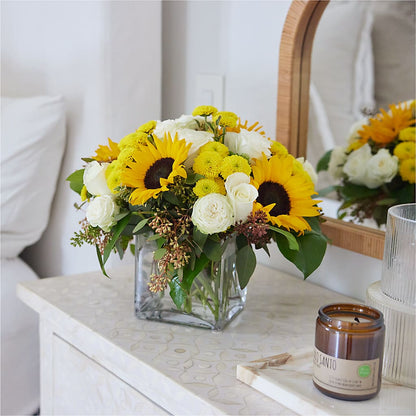 Luminous Morning Bouquet –  Ecuadorian Central Flower, Minneapolis MN