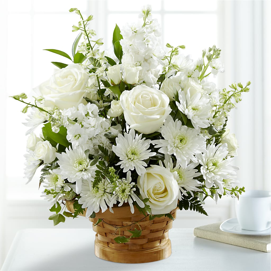 Heartfelt Condolences Arrangement –  Ecuadorian Central Flower, Minneapolis MN