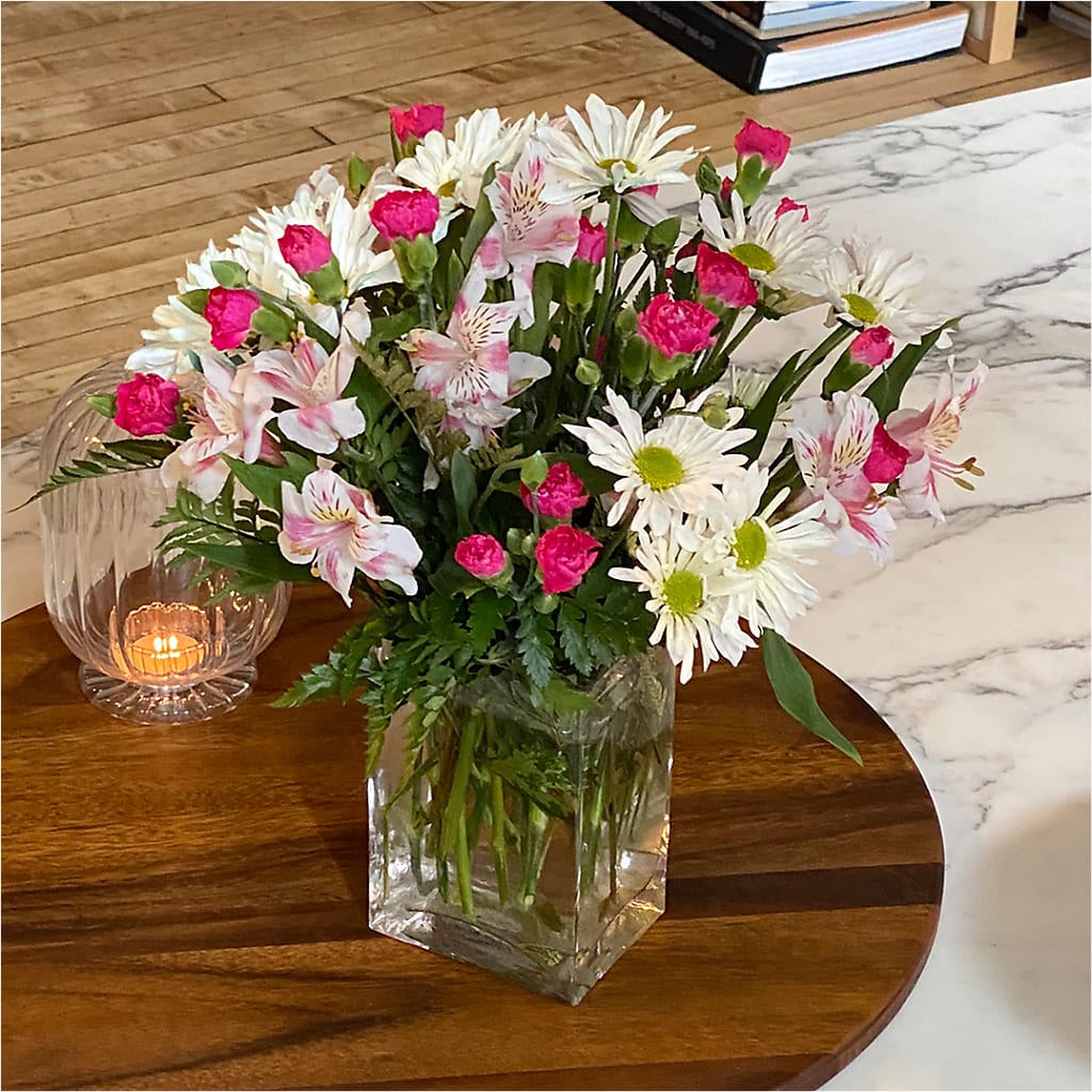 Sweet Surprises® Bouquet –  Ecuadorian Central Flower, Minneapolis MN
