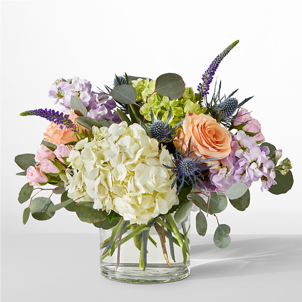 Porch Swing Bouquet –  Ecuadorian Central Flower, Minneapolis MN