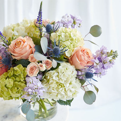 Porch Swing Bouquet –  Ecuadorian Central Flower, Minneapolis MN