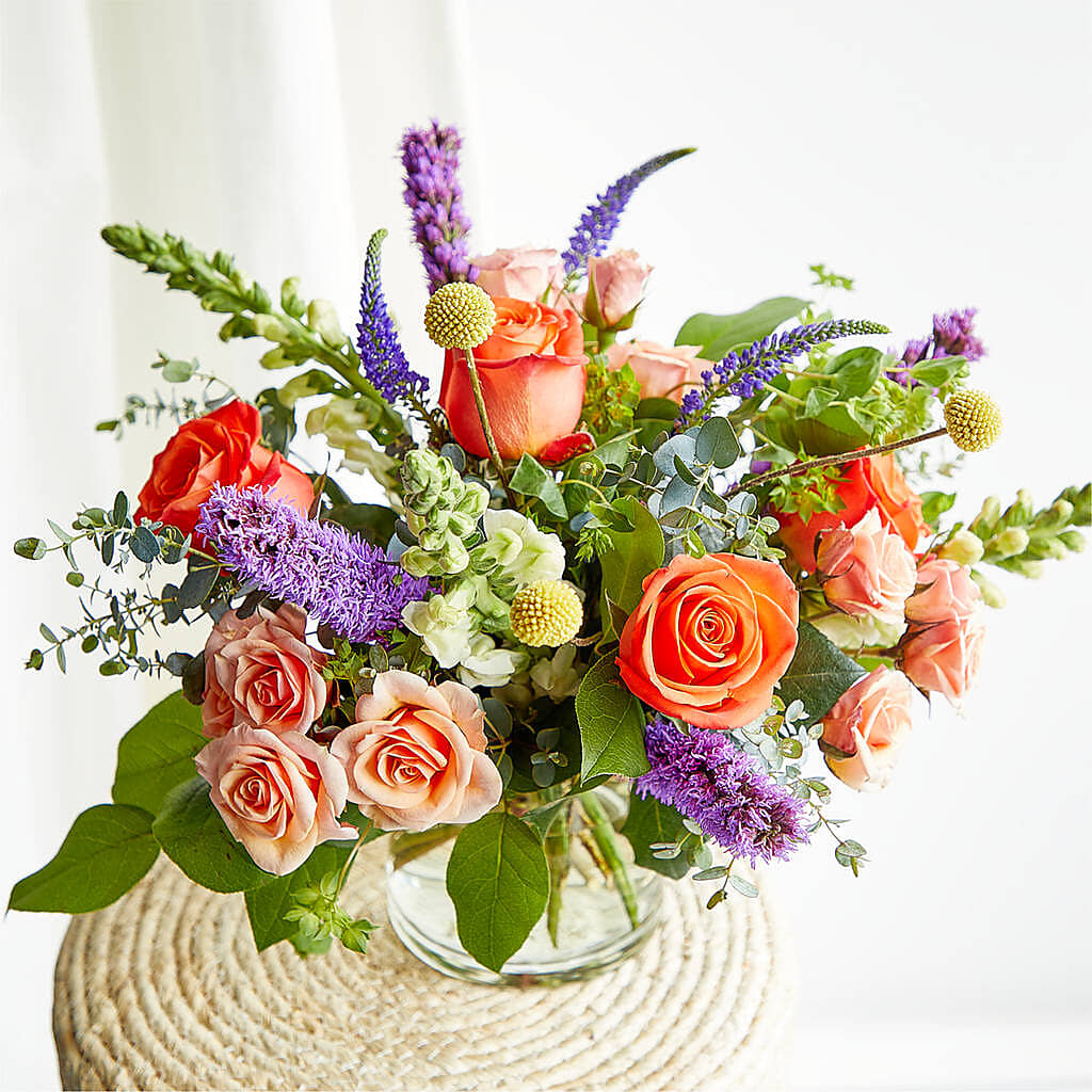 The Standout Bouquet –  Ecuadorian Central Flower, Minneapolis MN