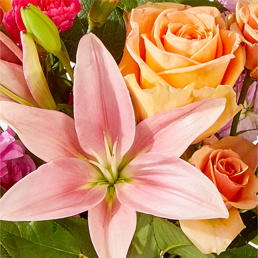 Bisous Bouquet –  Ecuadorian Central Flower, Minneapolis MN