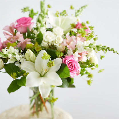 Fondly Bouquet –  Ecuadorian Central Flower, Minneapolis MN