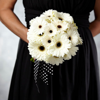 Daisy Delight Bouquet –  Ecuadorian Central Flower, Minneapolis MN