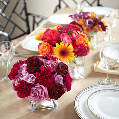 Love's Eternity Centerpiece –  Ecuadorian Central Flower, Minneapolis MN